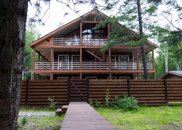 Shishki Guest House