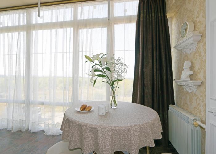 V Shelekhove Flat