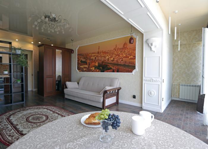 V Shelekhove Flat