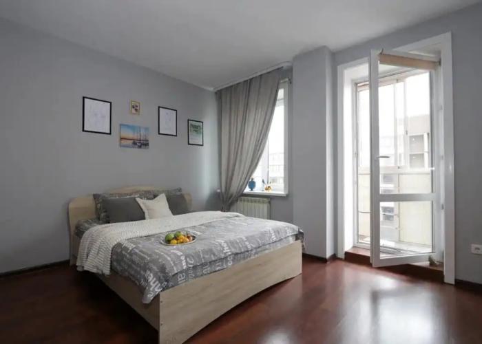 V Shelekhove 4 Flat