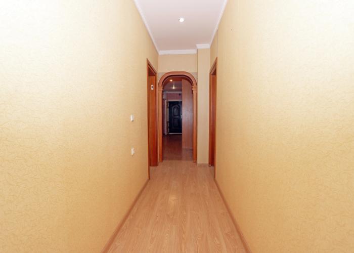 V Shelekhove 6 Flat