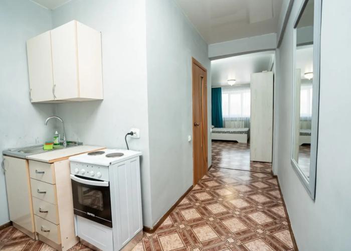 V Shelekhove Flat