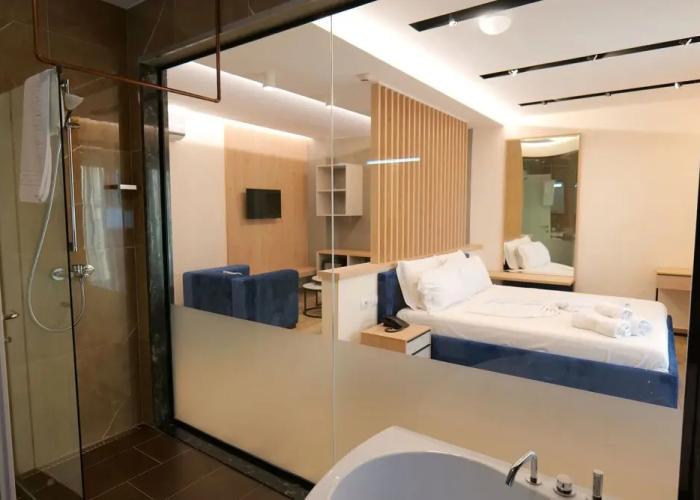 Hotel Triumf Shengjin
