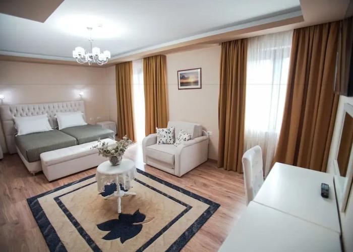 Hotel Borova