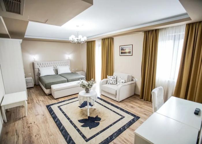 Hotel Borova