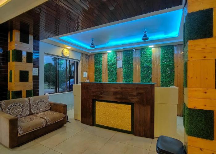 Safari Hotel & Resort