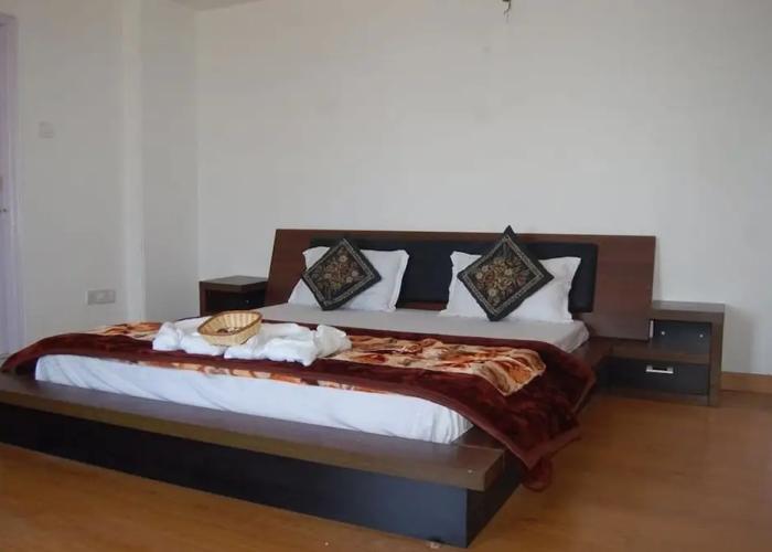 Van Vihar Farm & Resort