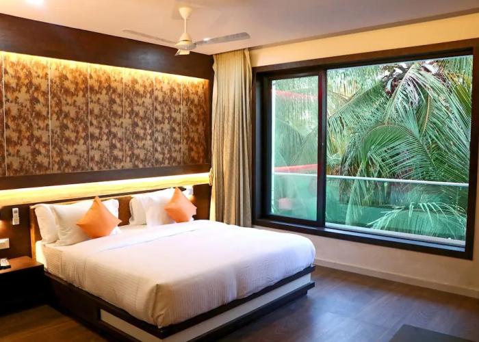The Grand Astoria Somnath