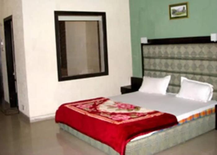 Kings Crown Resort - Mandarmani