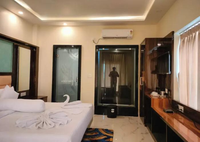 Elite Beach Resort