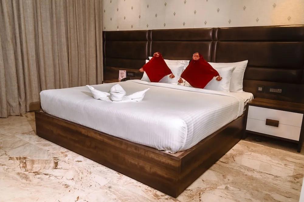 фото Econest Hotel