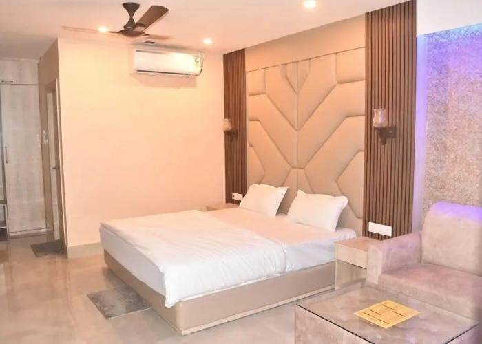 Hotel Yashoda International