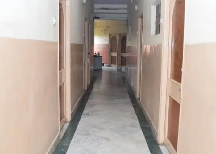 Hotel Savitri