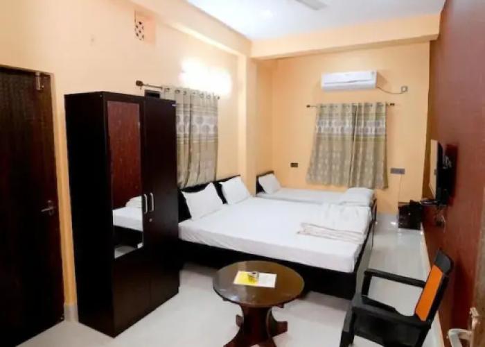Hotel Krishna Paradise