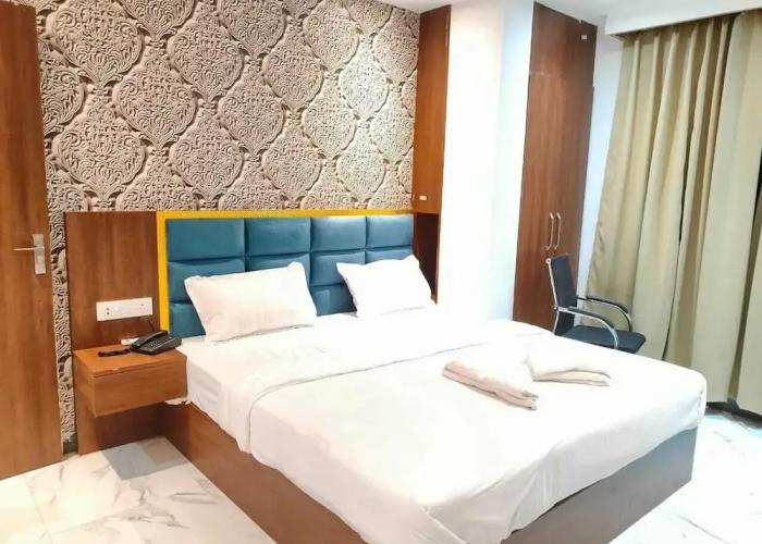 Hotel Tripka Square