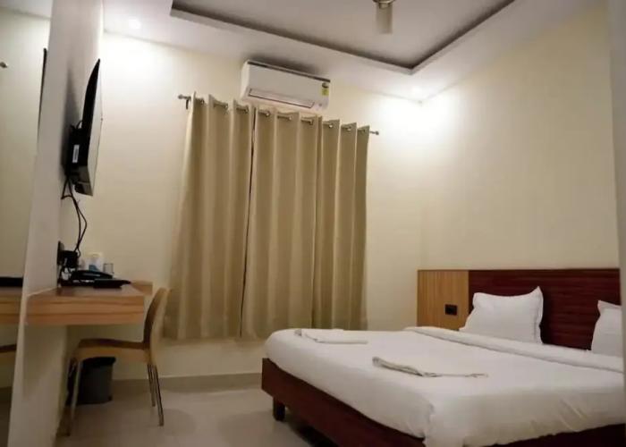 Sri Ram Janki Palace