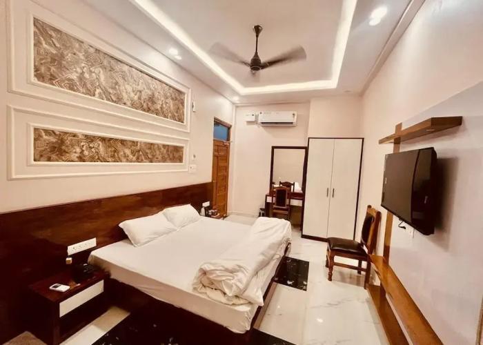 Hotel Ram Anandam Inn