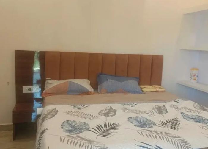 Madhur Kunj Guest House Pick and Drop