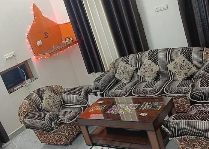 Hariom Home Stay By GRB