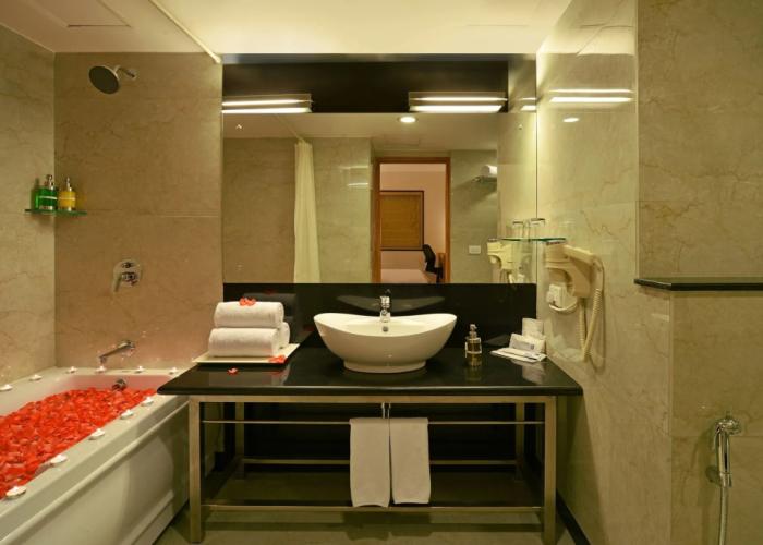 Red Fox by Lemon Tree Hotels, Bhiwadi