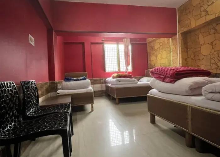 J M S Guest House