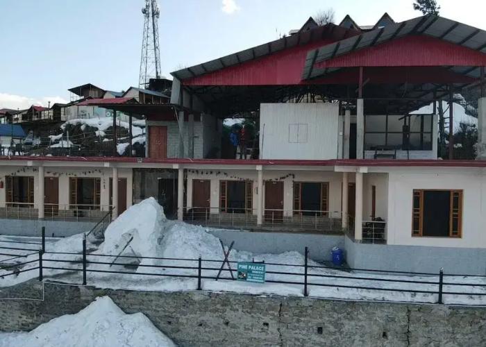 Pine Palace Homestay