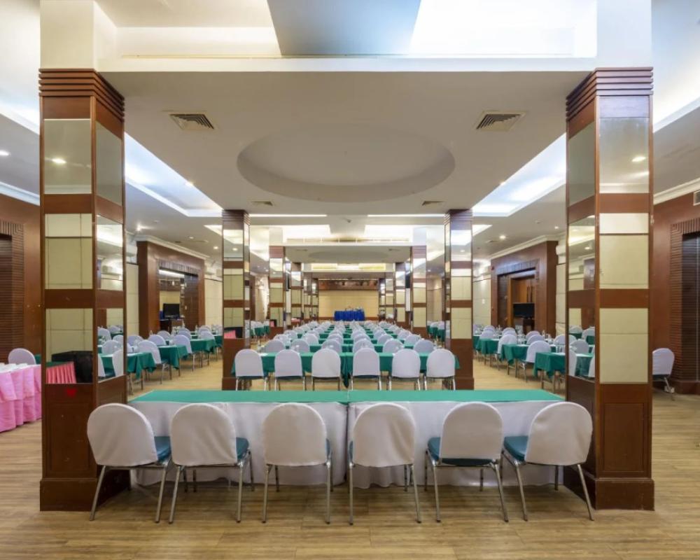 фото Station One