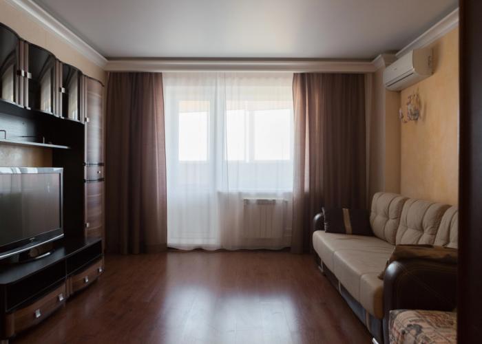 Bulvar 60-Letiya Pobedyi 10 Apartments