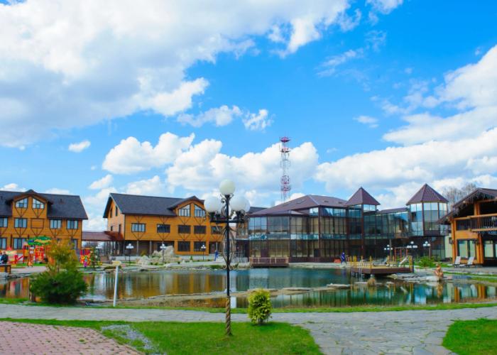 Berezhki-Holl Hotel