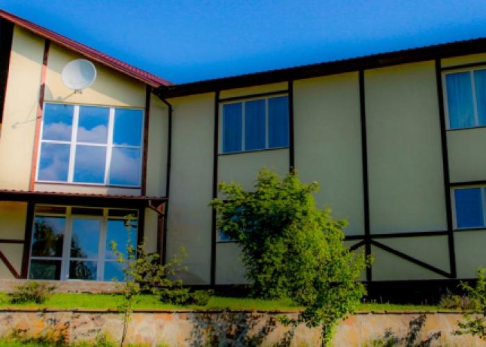 Hutorok Guest house