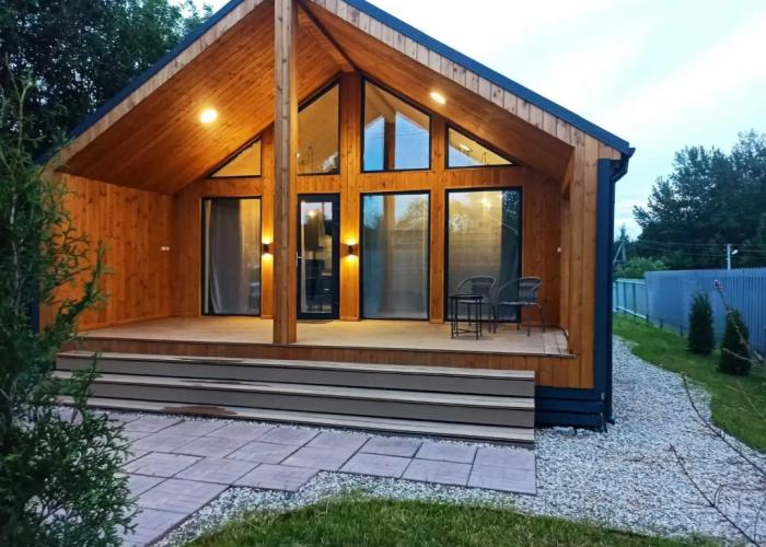 Na Beregu Vodokhranilischa Guest house