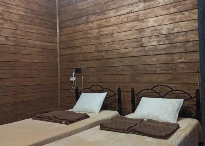 Na Beregu Vodokhranilischa Guest house