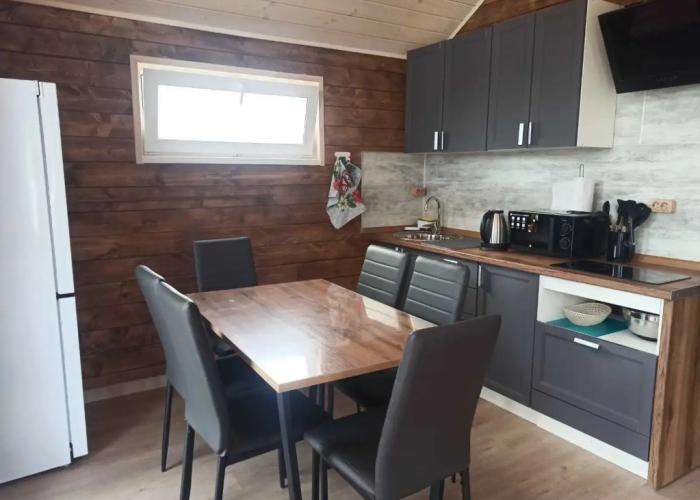 Na Beregu Ozerniskogo Vodokhranilischa Guest house