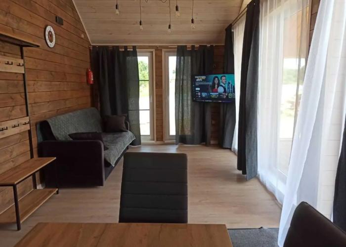 Na Beregu Ozerniskogo Vodokhranilischa Guest house