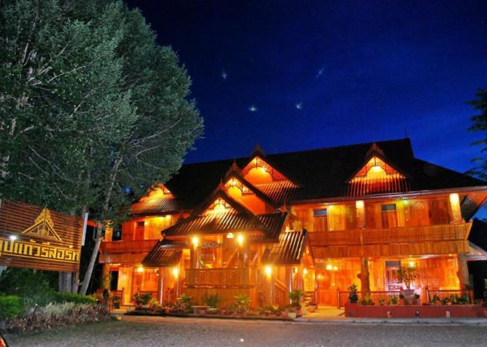Oopkaew Resort