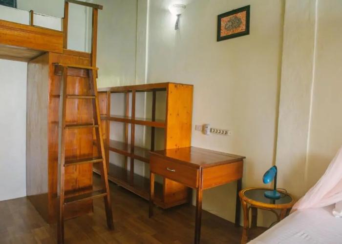Freddies Santai Sumurtiga