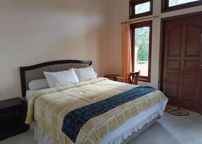Nagoya Inn Sabang