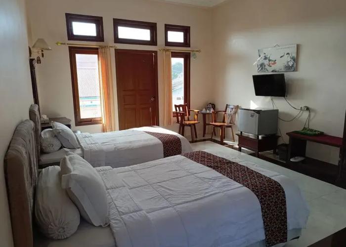 Nagoya Inn Sabang