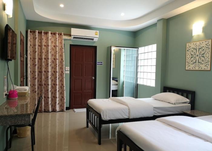 Huaisai Hotel