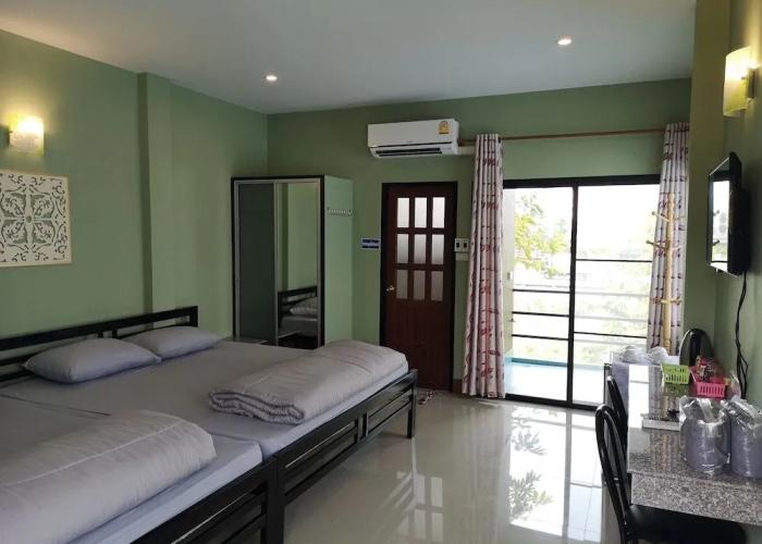 Huaisai Hotel