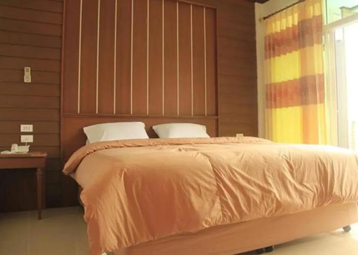 Breeze Hill Resort