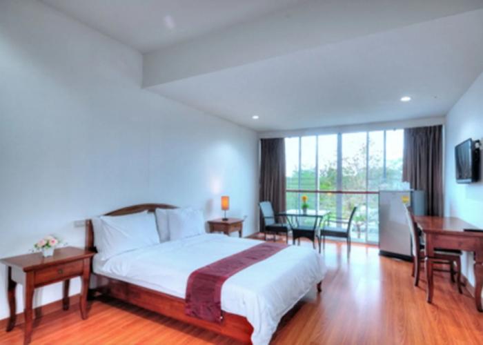 Baan Suan Khunta Golf Resort
