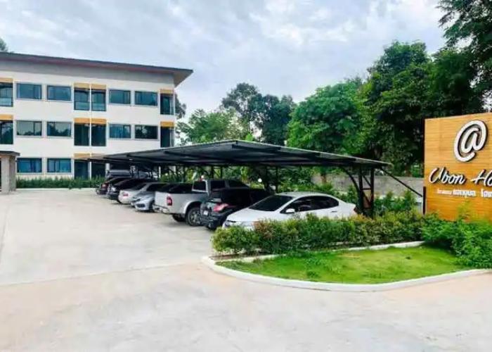 Add Ubon Hotel