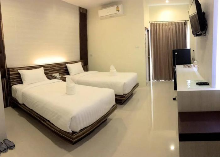 Chansuda Lake View Hotel