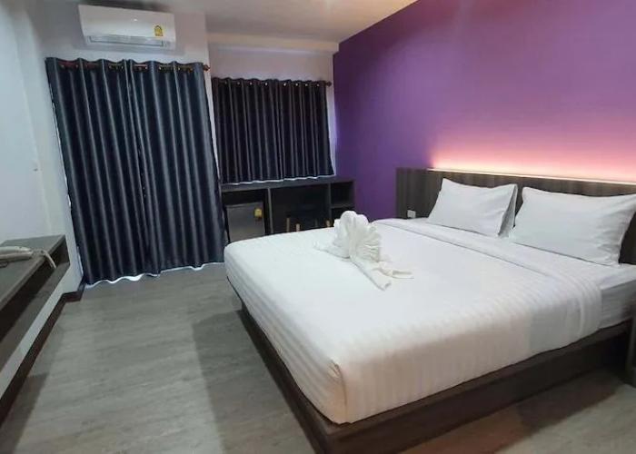 Tripper Hotel