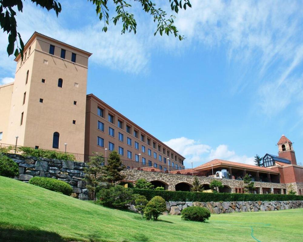 Fruit Park Fujiya Hotel