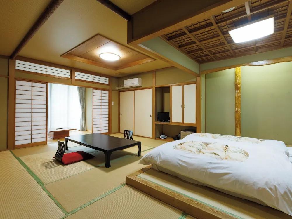 фото Wakamiro