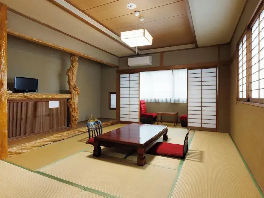фото Wakamiro
