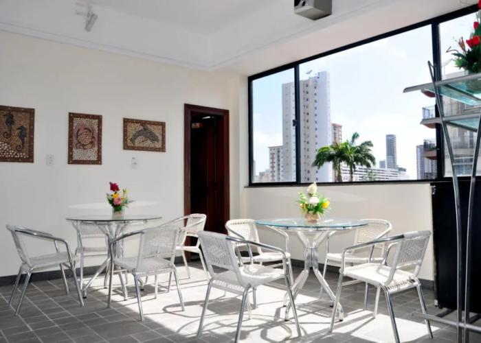 Machado's Plaza Hotel