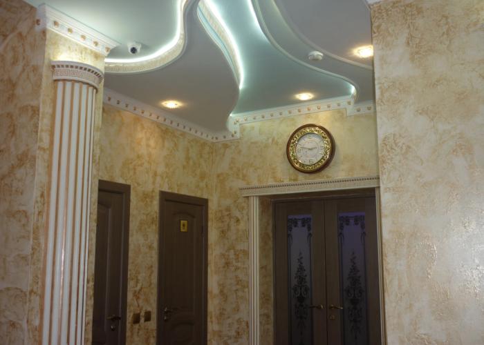 Gold Hotel